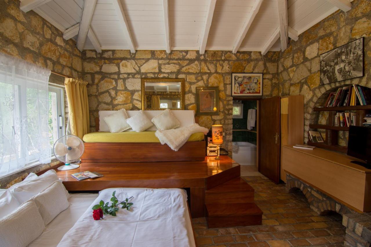 Villa Corfu Town Mini Private Pool Gardens *